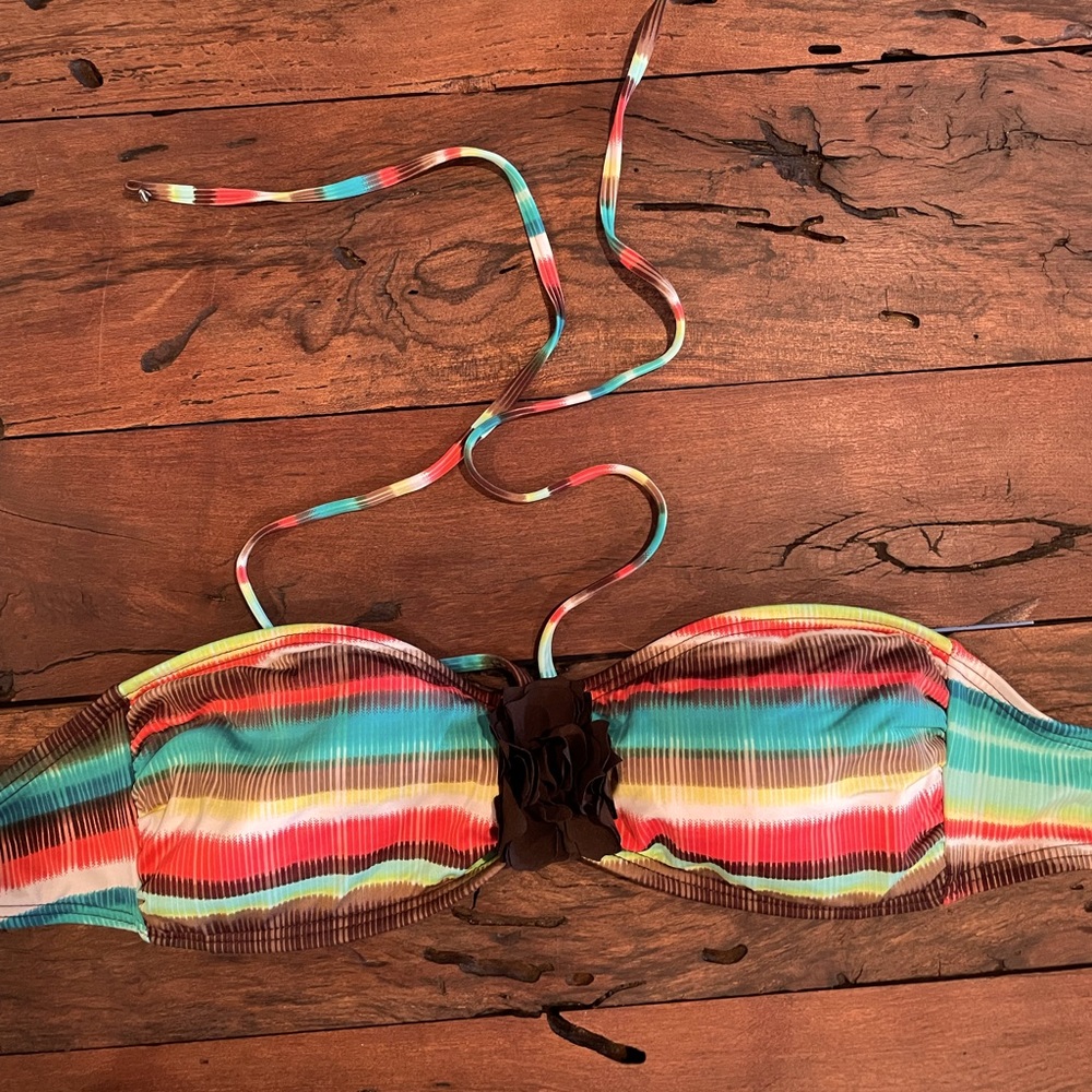Kenneth Cole swimsuit top